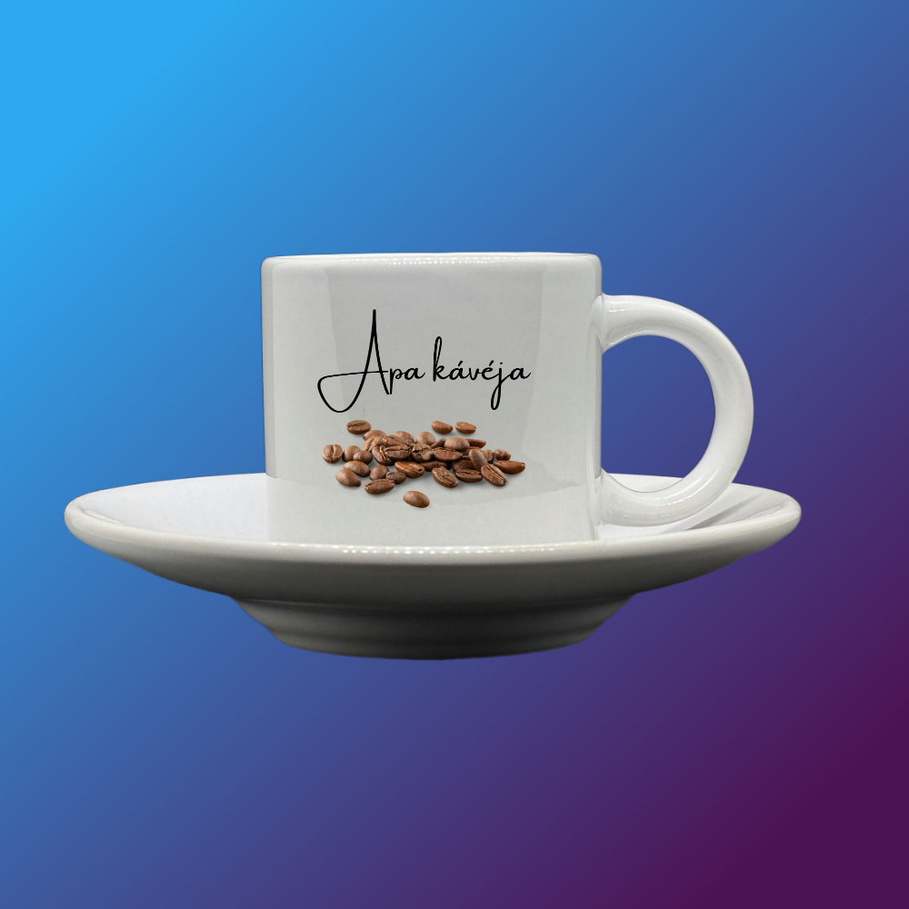 Anya-Apa kávéja csésze tányérral
